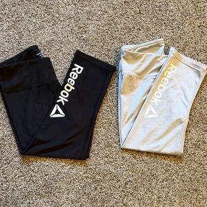 Reebok Women's Black and Gray Capris